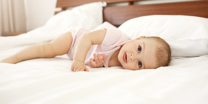 Lidah Bayi Putih, Mana yang Wajar dan yang Tidak?