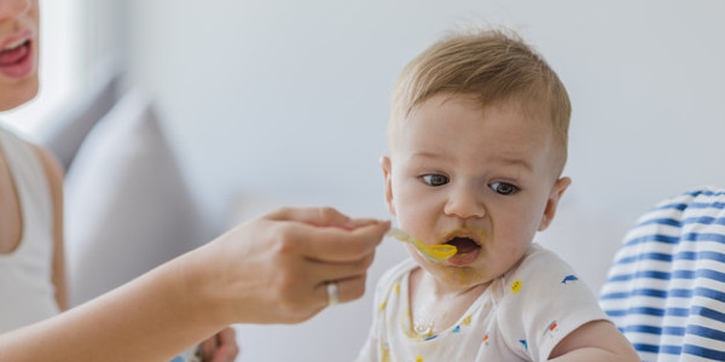 Moms, Ini 5 Nutrisi Penting untuk Bayi Anda