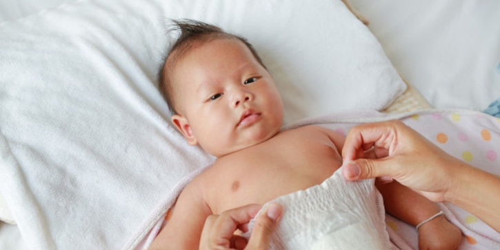 Ini yang Mesti Diperhatikan Jika Bayi Tidak BAB Berhari-hari