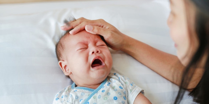 4 Trik Mudah untuk Menenangkan Tangis Bayi
