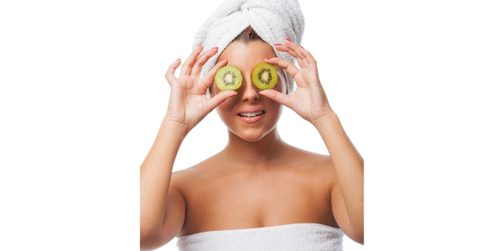 5 Jenis Masker Kiwi Agar Wajah Sehat dan Bersinar 