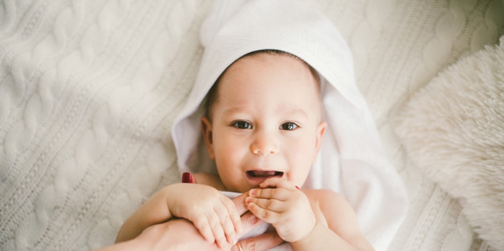 Rekomendasi Perawatan Head to Toe untuk Bayi