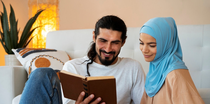 Rekomendasi Buku Parenting Islami untuk Panduan Pola Asuh Anak