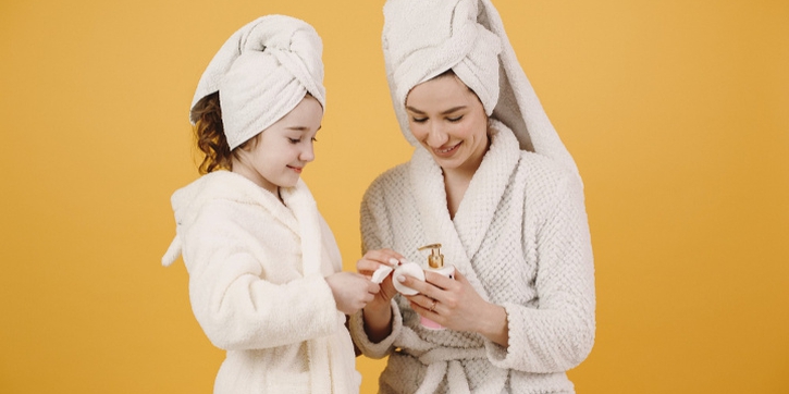 Tips Memilih Skincare Praremaja untuk Perawatan Sejak Awal