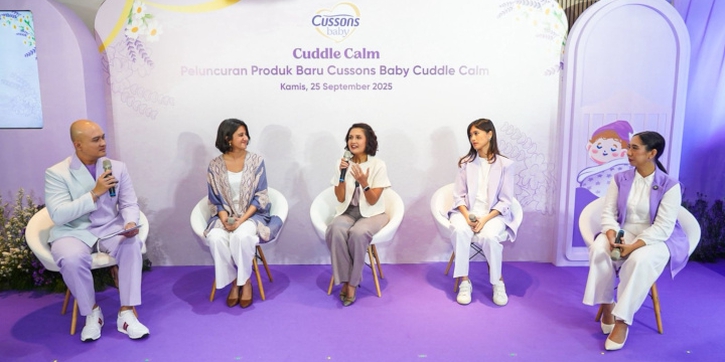 Bangun Ritual Menenangkan Ibu dan Bayi, Cussons Baby Luncurkan Rangkaian Cuddle Calm