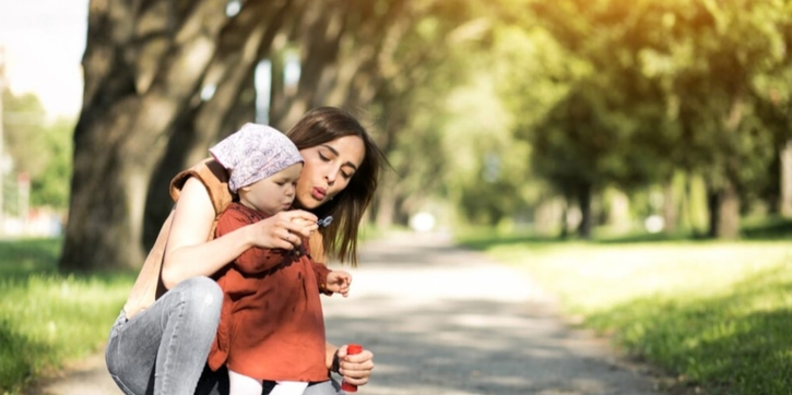 Berhubungan dengan Inner Child, Ini 7 Arti Mimpi Bermain dengan Anak Kecil Perempuan