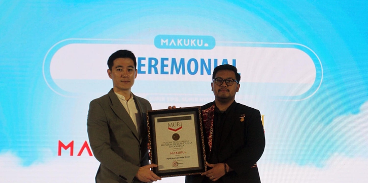 Jadi Popok Tertipis dan Miliki Fasilitas Anti Gumpal, MAKUKU Raih Rekor MURI