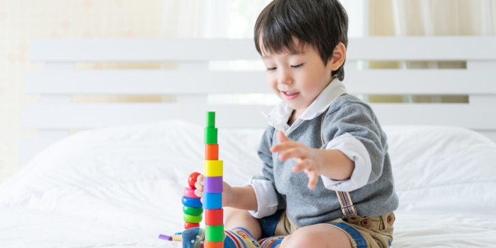 6 Mainan Edukasi untuk Balita yang Mendukung Perkembangan Si Kecil