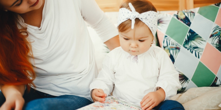 Buku Kain untuk Bayi, Ini Manfaat dan Cara Membacakannya