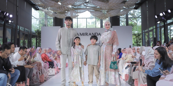 Sambut Ramadan, Ria Miranda Luncurkan Koleksi Raya untuk Keluarga Indonesia