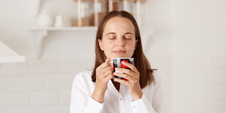 Minum Teh Setelah Makan Bisa Bikin Anemia? Ini Kata Ahli