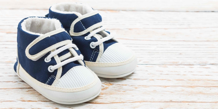Ini 7 Manfaat Bayi Tidak Pakai Sepatu