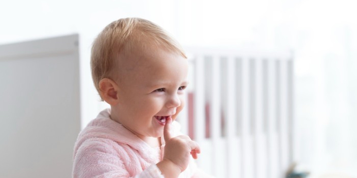 7 Penyebab Pertumbuhan Gigi Bayi Tidak Normal