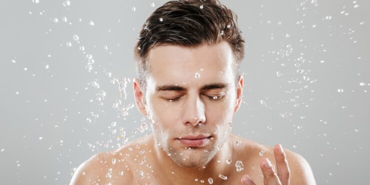 Rutinitas Skincare Minimalis untuk Kulit Sehat Pria