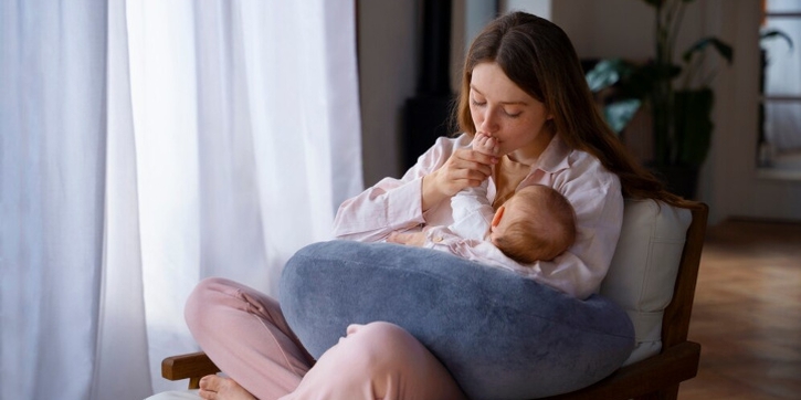 Ini Nutrisi yang Dibutuhkan Ibu Menyusui agar ASI Lancar dan Menyehatkan