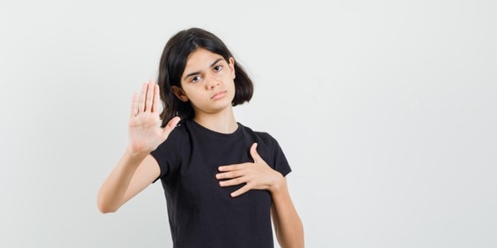 Moms, Lakukan Ini saat Payudara Anak Perempuan Anda Mulai Tumbuh