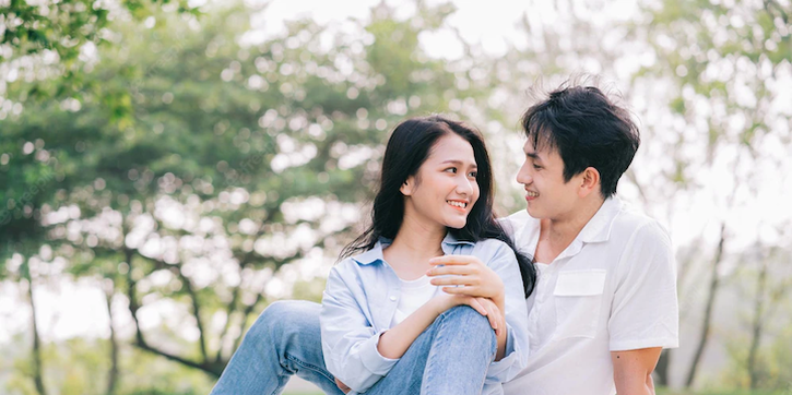 Jangan Keliru, Kenali Perbedaan Cinta dan Sayang Yuk, Moms!