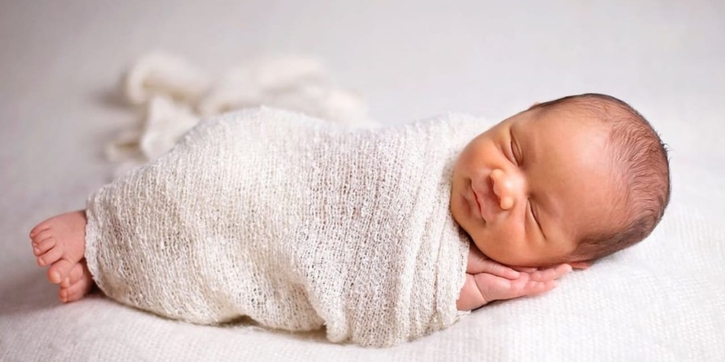 Potret Menggemaskan Anak Pertama Lesti Kejora dan Rizky Billar