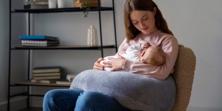 Pilihan Gaya Pakaian Santai untuk Ibu Menyusui