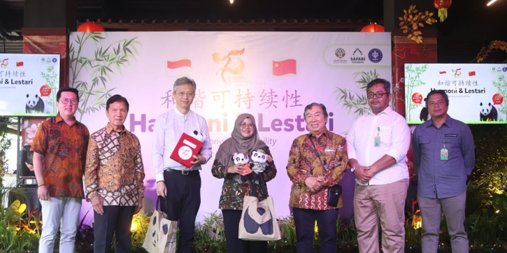 Keberhasilan Konservasi Panda di Taman Safari Indonesia Diapresiasi Duta Besar RRT