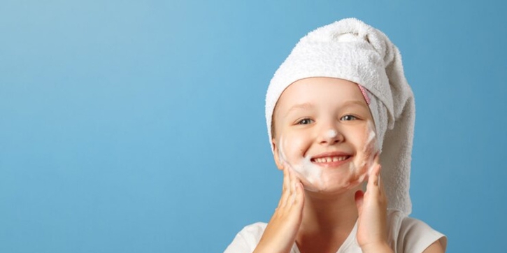Mulai Umur Berapa Anak Bisa Dikenalkan dengan Skincare?