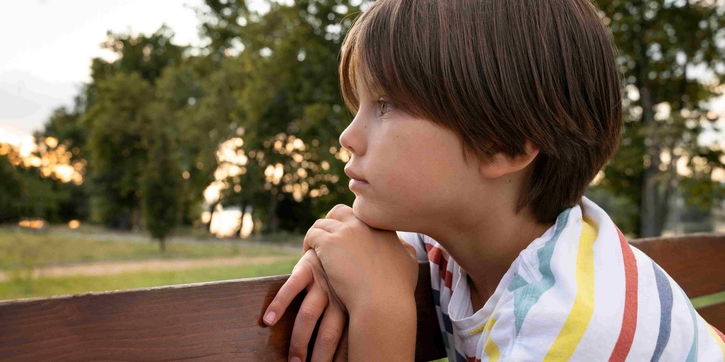 7 Tips Parenting yang Bisa Anda Coba untuk Anak Introvert