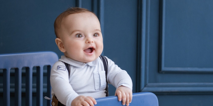 7 Cara Stimulasi agar Bayi Cepat Duduk dan Merangkak