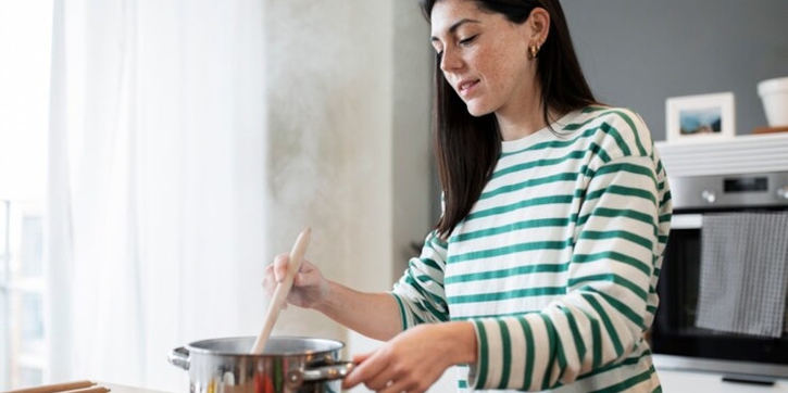 10 Peralatan Dapur Wajib Punya untuk Memasak MPASI dengan Mudah dan Higienis