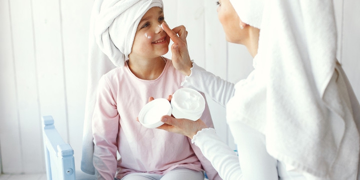 Rekomendasi Rangkaian Skincare Aman untuk Bayi dan Anak
