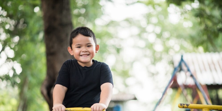 7 Manfaat Bermain di Taman untuk Anak