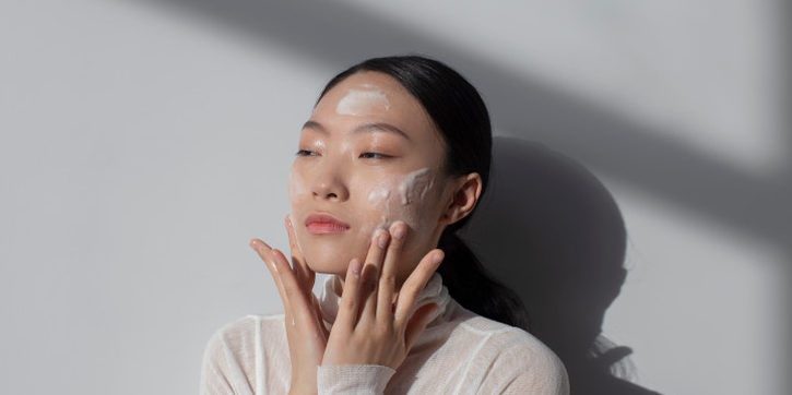 Cara Mengatasi Skin Barrier yang Rusak dengan Lembut dan Aman