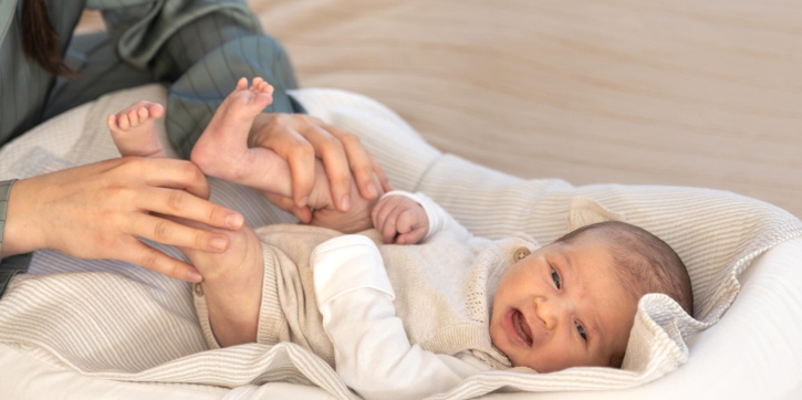 Moms, Ini Tanda Bayi Kuning yang Normal dan Tidak Normal