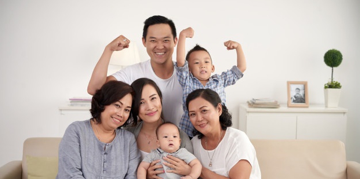 Tips Finansial bagi Orang Tua Generasi Sandwich
