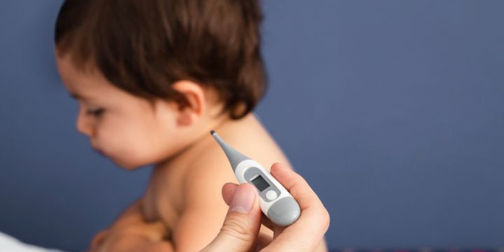 Ciri-Ciri Demam Berbahaya pada Bayi yang Perlu Diwaspadai