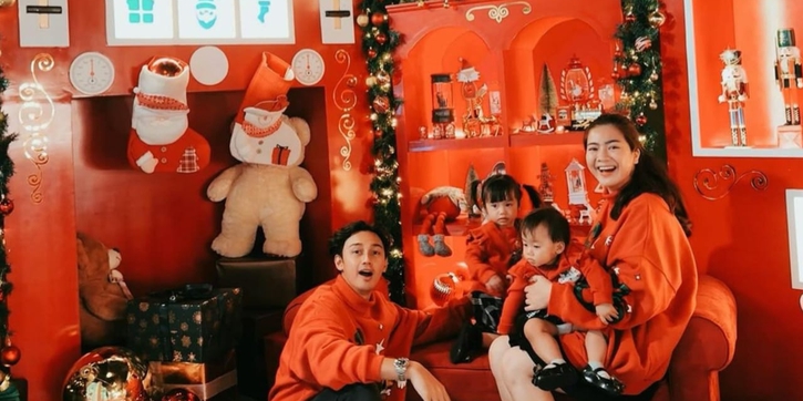 Potret Artis Indonesia Rayakan Natal Bersama Keluarga