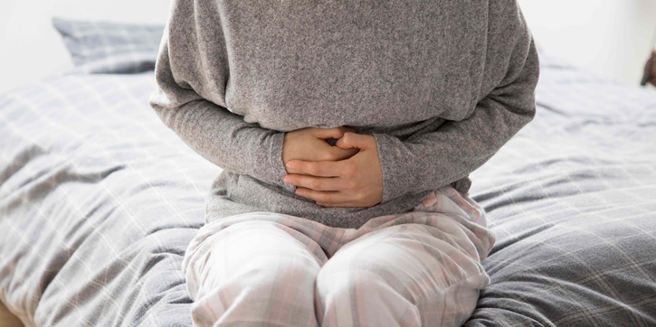 Merasakan Ciri-Ciri Hamil Tapi Haid Lancar? Ini Penjelasannya, Moms