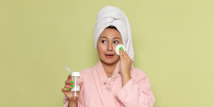 Micellar Water Aman untuk Ibu Hamil: Tips agar Moms Tidak Salah Pilih