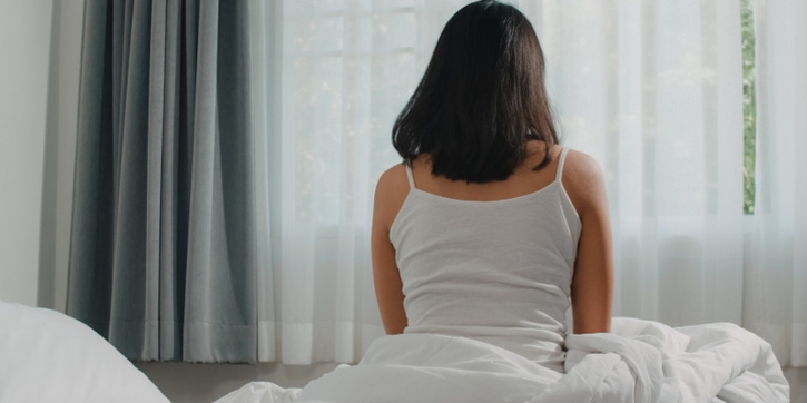 Keluar Cairan Bening Tanpa Berhubungan Badan, Haruskah Mandi Wajib? Ini Hukumnya