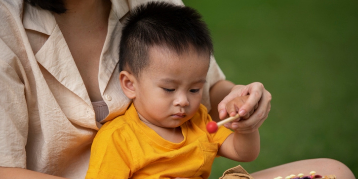 Ciri-Ciri Anak Autisme dan Cara Menanganinya Sejak Dini