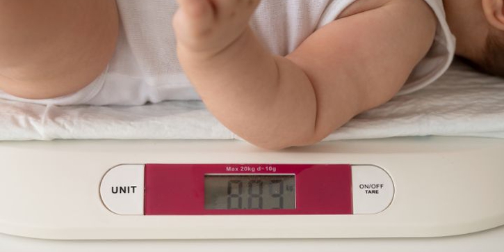 3 Penyebab Berat Badan Bayi Susah Naik, Jangan Anggap Sepele!