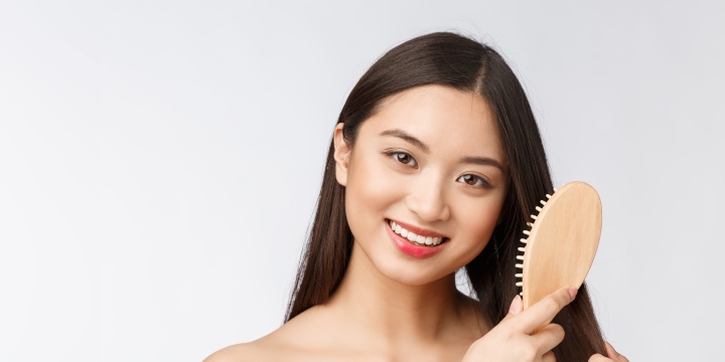 4 Cara yang Bisa Dilakukan untuk Meluruskan Rambut Secara Alami