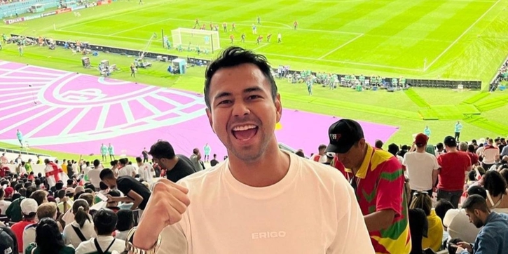 Deretan Celebrity Dads yang Gila Bola, Siapa Jagoannya di Piala Dunia 2022?