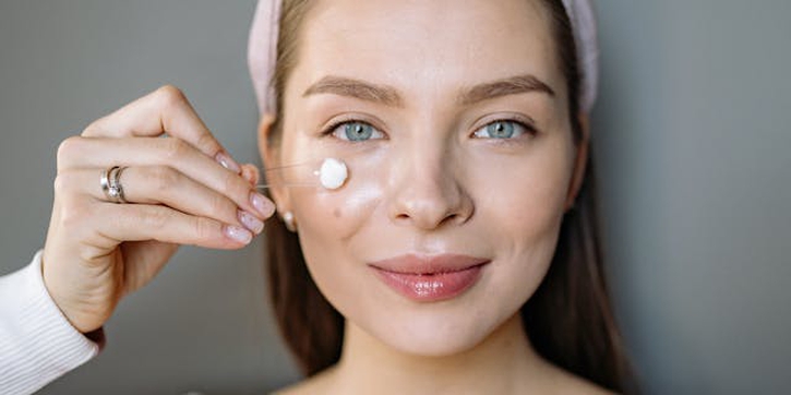 Bumil Tetap Bisa Tampil Cantik, Ini 5 Rekomendasi Produk Skincare Aman untuk Ibu Hamil