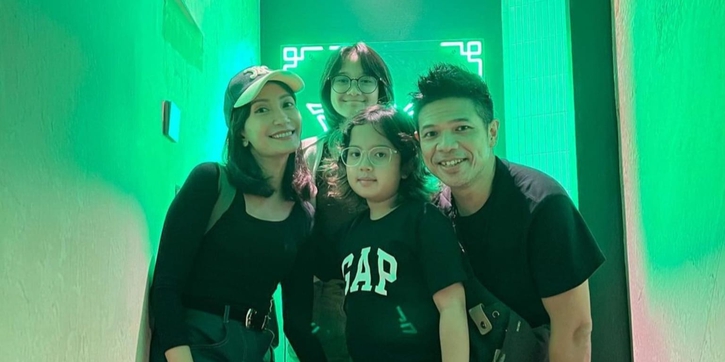 Potret Harmonis Keluarga Artika Sari Devi dan Baim