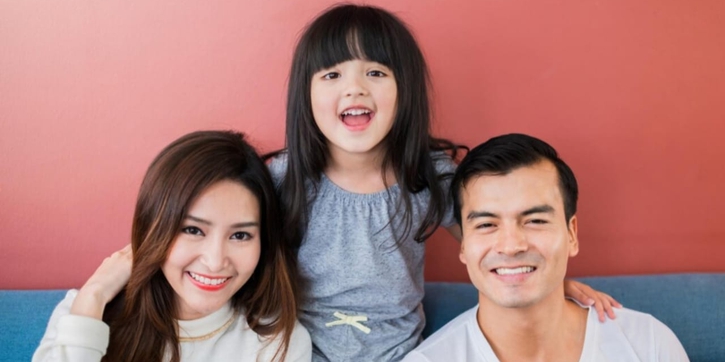 7 Sifat yang Biasanya Dimiliki Anak Tunggal Perempuan
