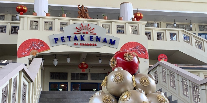 Wajib Tahu! Ini Rekomendasi 7 Jajanan Seru di Petak Enam