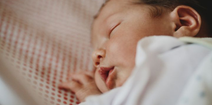 Panduan Doa untuk Bayi Baru Lahir, Wajib Dibaca Orang Tua!