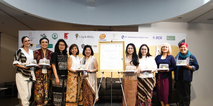 Pameran Seni Hadirkan Ratusan Pelukis untuk Pemberdayaan Wanita NTT