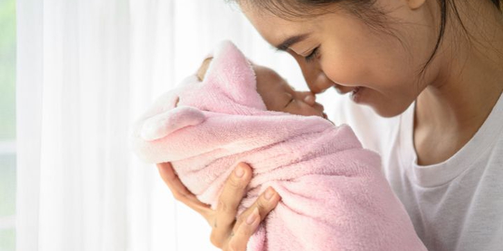 8 Hal yang Pantang Dilakukan Ibu Melahirkan Sebelum 40 Hari