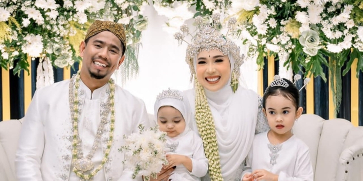 Potret Seru Fitri Tropica dan Suami Rayakan Hari Jadi Pernikahan